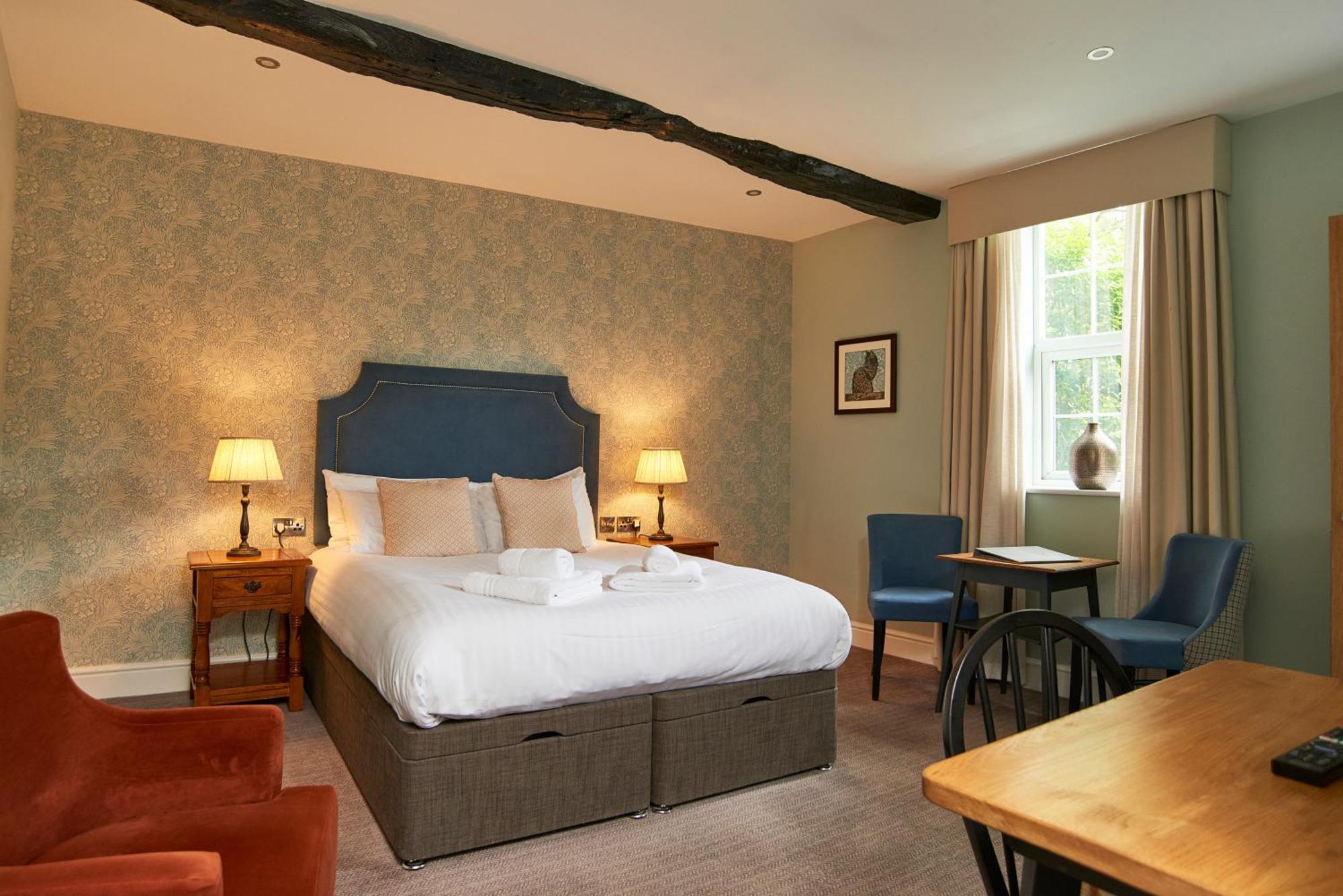 The Angel Inn Hotel เพอร์ชอร์ ภายนอก รูปภาพ