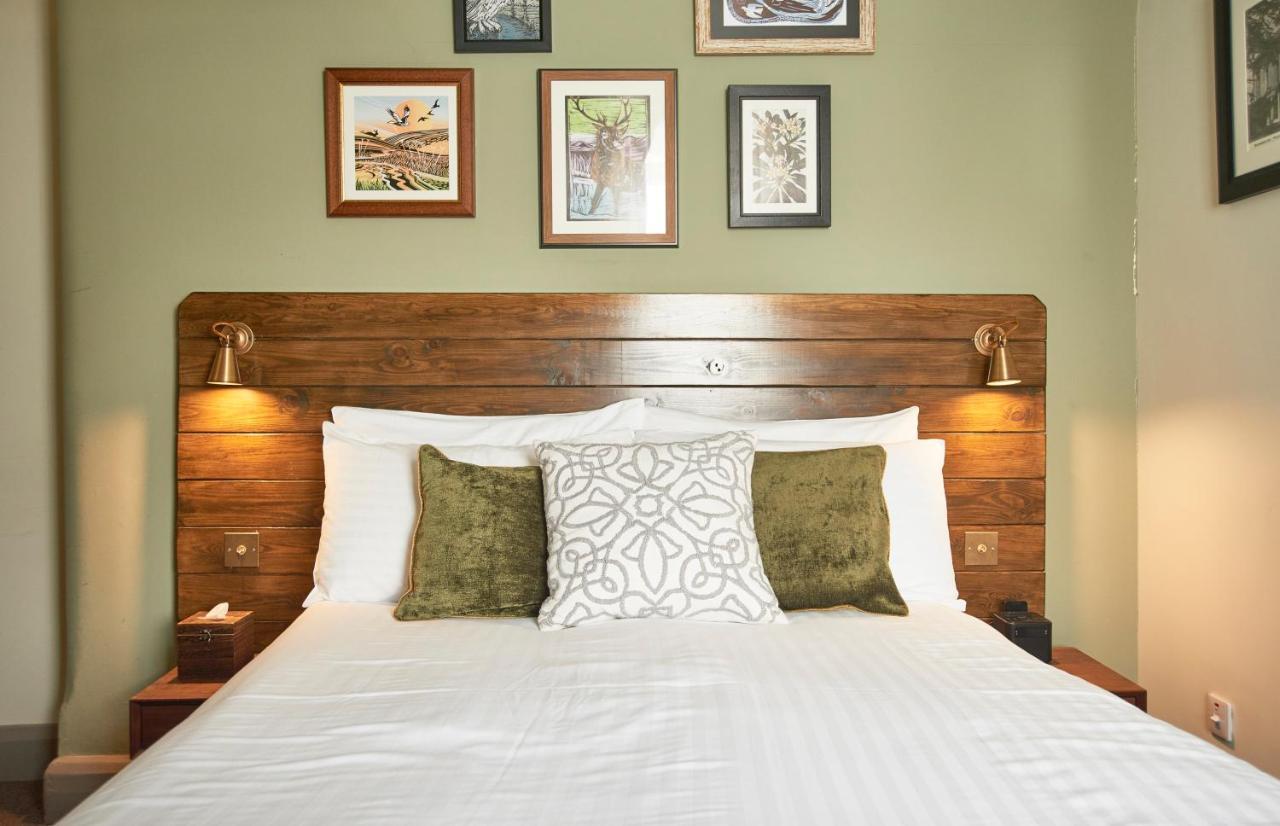 The Angel Inn Hotel เพอร์ชอร์ ภายนอก รูปภาพ
