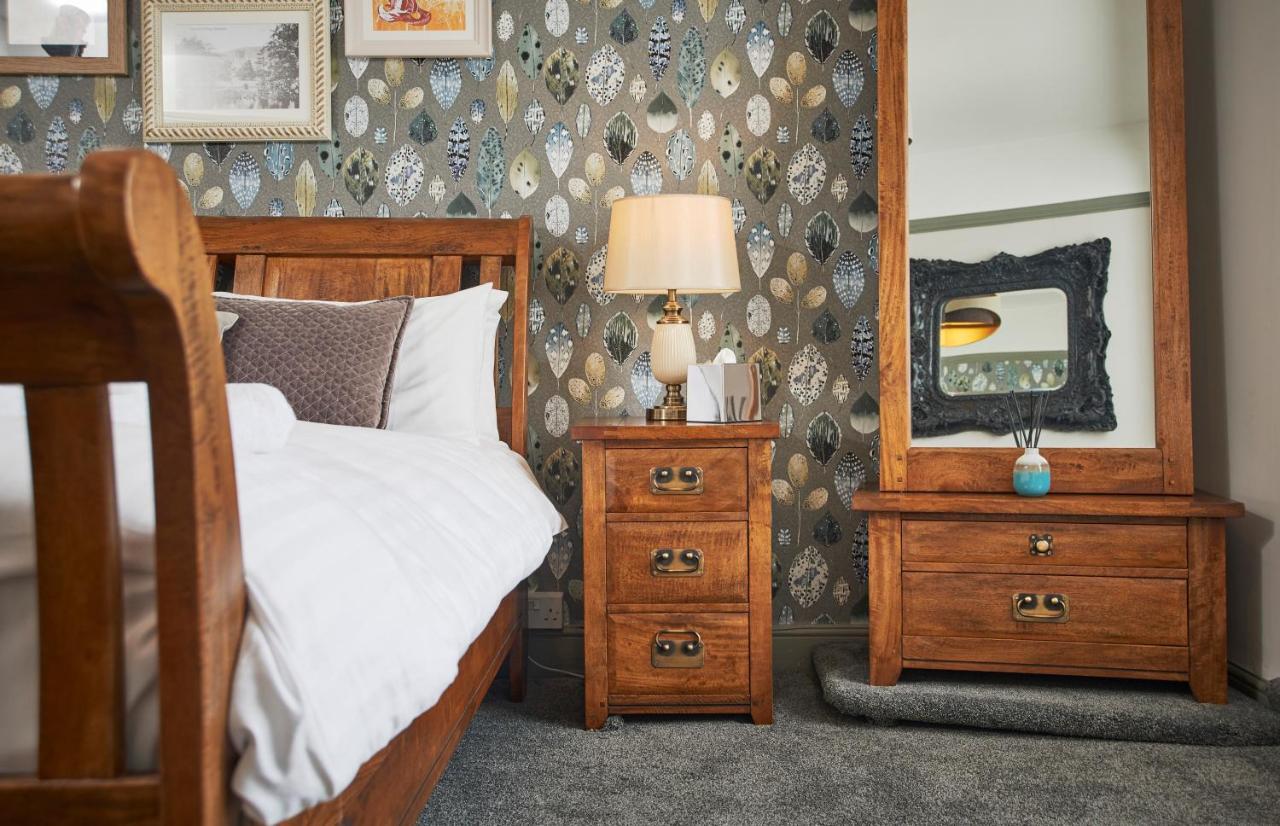 The Angel Inn Hotel เพอร์ชอร์ ภายนอก รูปภาพ