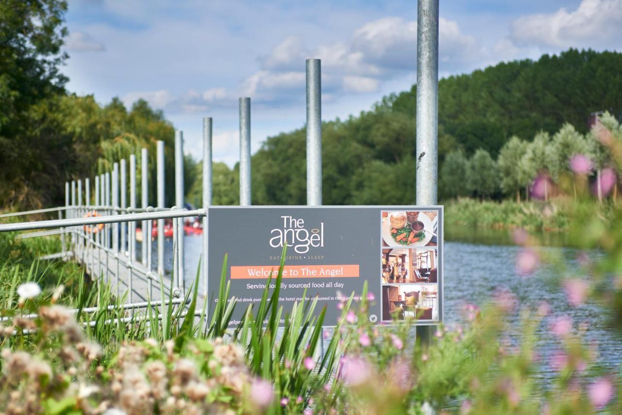 The Angel Inn Hotel เพอร์ชอร์ ภายนอก รูปภาพ